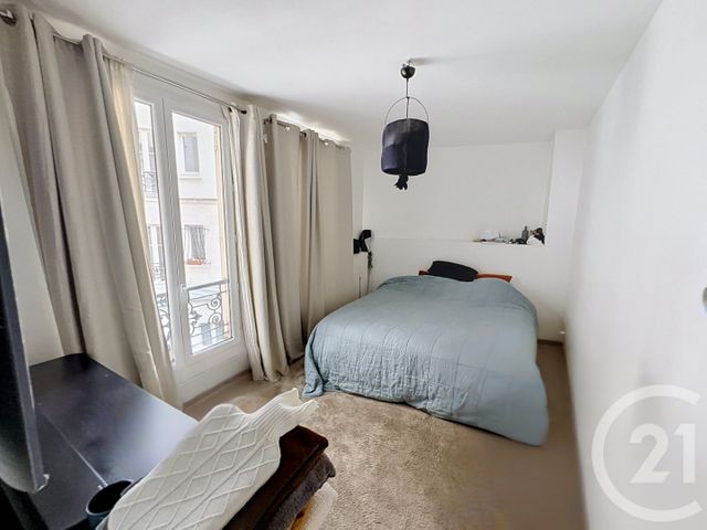 Appartement F4 à vendre - 4 pièces - 73.0 m2 - PARIS - 75018 - ILE-DE-FRANCE - Century 21 Les Abbesses