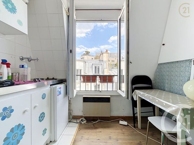 Chambre à vendre - 1 pièce - 6.2 m2 - PARIS - 75017 - ILE-DE-FRANCE - Century 21 Les Abbesses