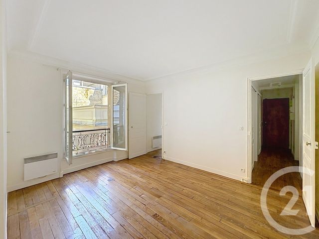 Appartement à vendre - 2 pièces - 29.0 m2 - PARIS - 75018 - ILE-DE-FRANCE - Century 21 Les Abbesses