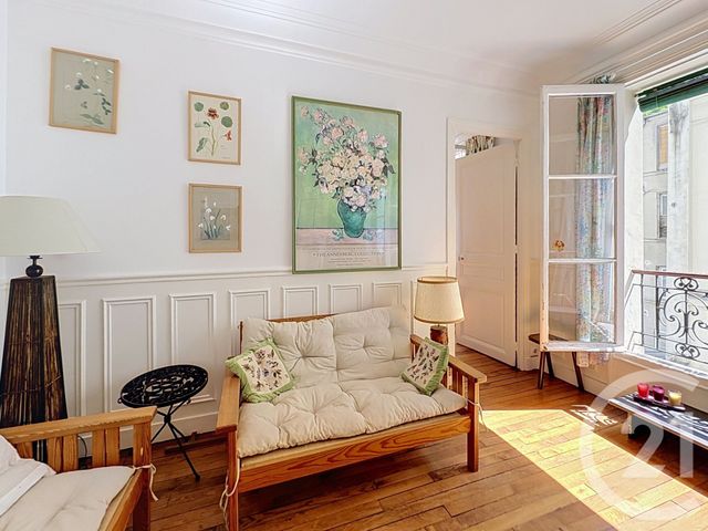 Appartement F2 à vendre - 2 pièces - 32.0 m2 - PARIS - 75018 - ILE-DE-FRANCE - Century 21 Les Abbesses