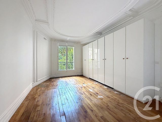 Appartement F4 à vendre - 4 pièces - 102.0 m2 - PARIS - 75018 - ILE-DE-FRANCE - Century 21 Les Abbesses