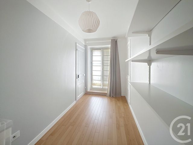 Appartement F4 à vendre - 4 pièces - 80.0 m2 - PARIS - 75018 - ILE-DE-FRANCE - Century 21 Les Abbesses