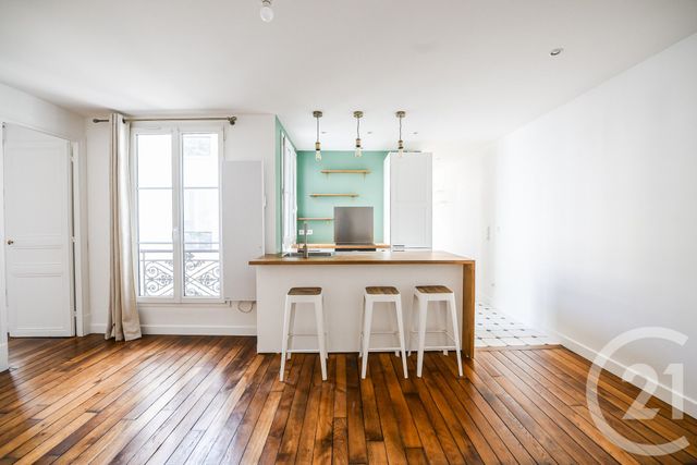 Appartement F2 à vendre - 2 pièces - 44.5 m2 - PARIS - 75018 - ILE-DE-FRANCE - Century 21 Les Abbesses