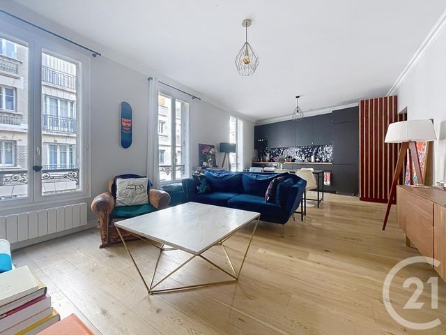 Appartement F4 à vendre - 4 pièces - 75.0 m2 - PARIS - 75018 - ILE-DE-FRANCE - Century 21 Les Abbesses