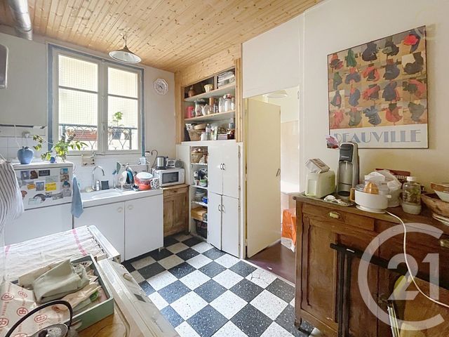 Appartement F4 à vendre - 4 pièces - 67.64 m2 - PARIS - 75009 - ILE-DE-FRANCE - Century 21 Les Abbesses