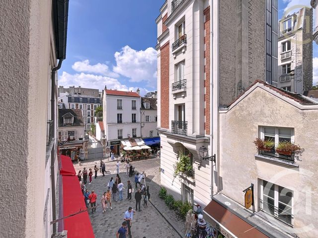 Appartement F2 à vendre - 2 pièces - 47.0 m2 - PARIS - 75018 - ILE-DE-FRANCE - Century 21 Les Abbesses