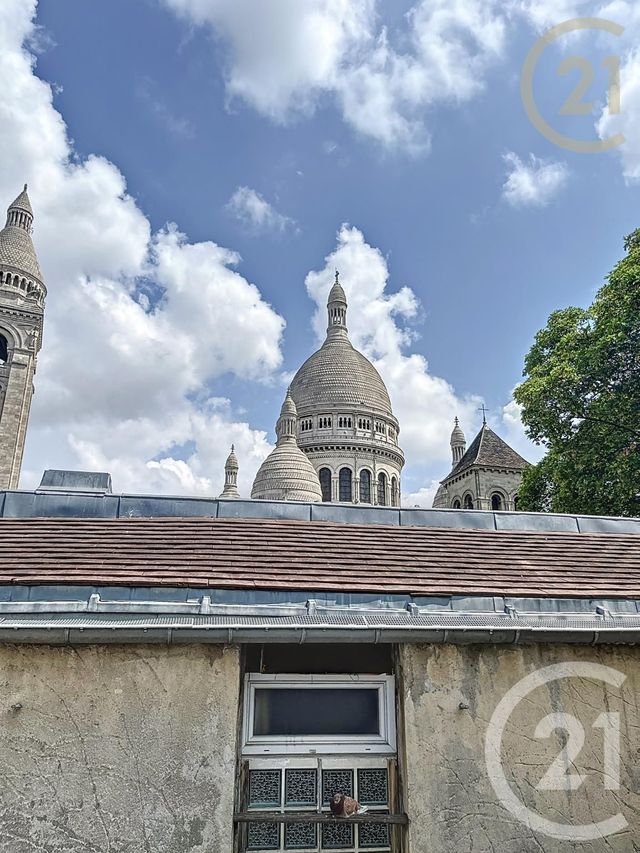Appartement F2 à vendre - 2 pièces - 47.0 m2 - PARIS - 75018 - ILE-DE-FRANCE - Century 21 Les Abbesses