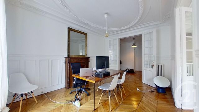 Appartement F5 à vendre - 5 pièces - 107.0 m2 - PARIS - 75009 - ILE-DE-FRANCE - Century 21 Les Abbesses
