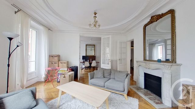 Appartement F5 à vendre - 5 pièces - 107.0 m2 - PARIS - 75009 - ILE-DE-FRANCE - Century 21 Les Abbesses