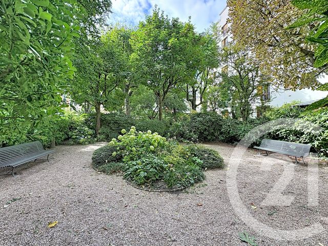 Appartement F4 à vendre - 4 pièces - 102.0 m2 - PARIS - 75018 - ILE-DE-FRANCE - Century 21 Les Abbesses