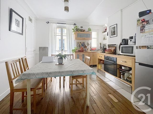 Appartement F4 à vendre - 4 pièces - 59.15 m2 - PARIS - 75018 - ILE-DE-FRANCE - Century 21 Les Abbesses